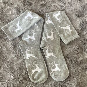 Gray Reindeer Pattern Socks - Classic Comfort